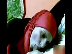 ستاره پورنو پرشور ، مردی را روی مبل گذاشت اسامی سایتهای سکسی