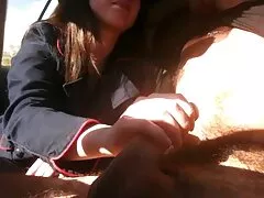 لاتینا مانند یک خانم واقعی از سایت معروف سکسی نظر جنسی رفتار می کند