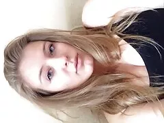 زن سایت های sex با لباس قرمز کشاورز را خوشحال می کند