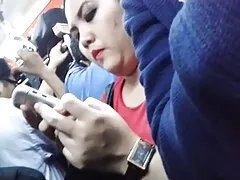 نیرومند و درشت هیکل سینه