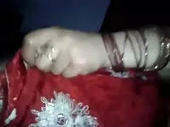 زن خانه دار معرفی سایت های سکسی تصمیم گرفت که در یک عیاشی ، شوهر خود را تقلب کند