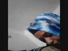 پرستار جوان اسم سایت فیلم سکسی ژاپنی با دست و جوانان خود به لطف دیک مشتری را خوشحال می کند